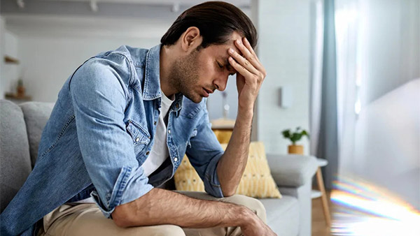 Retrograde Ejaculation क्या है? पुरुषों में वीर्य बाहर न निकलने की समस्या को समझें